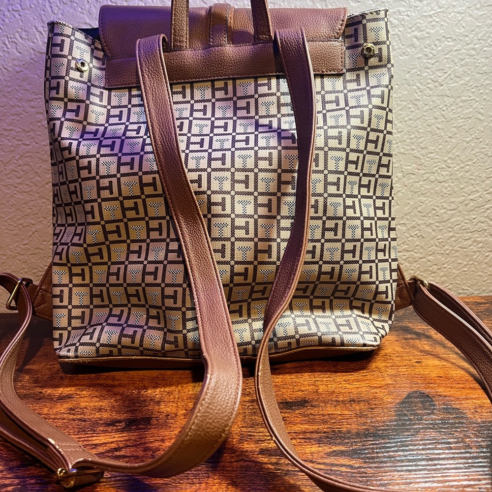 Tommy Hilfiger Brown And Beige Patterned Backpack - image 8